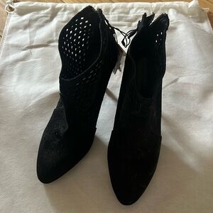 Zara high heel, ankle bootie perforated shoes size 38/7.5